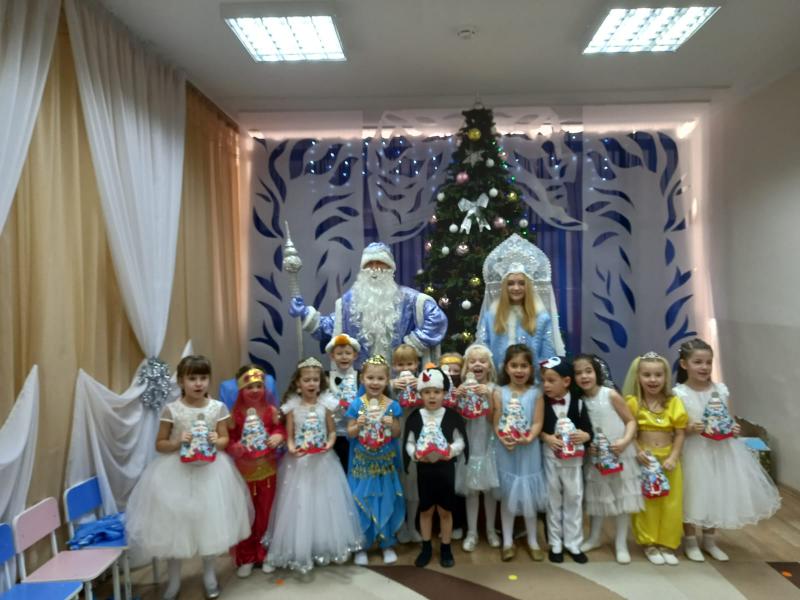 НОВОГОДНИЙ УТРЕННИК