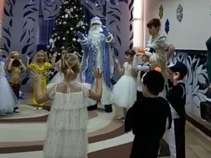 НОВОГОДНИЙ УТРЕННИК