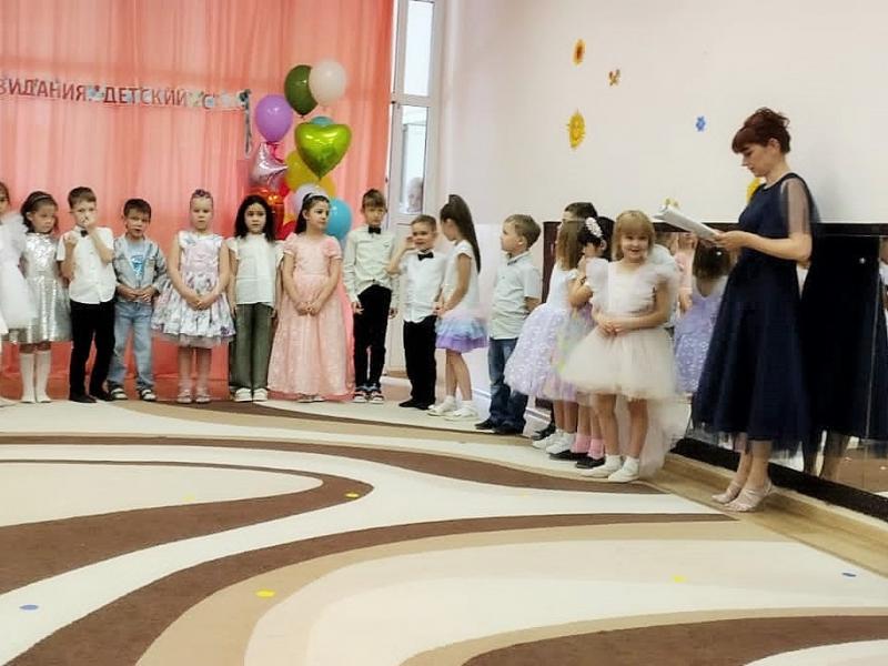 ВЫПУСКНОЙ УТРЕННИК 2024 ГОД
